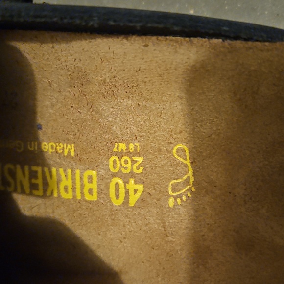 Women's black Birkenstock mules size 9 - Picture 2 of 4